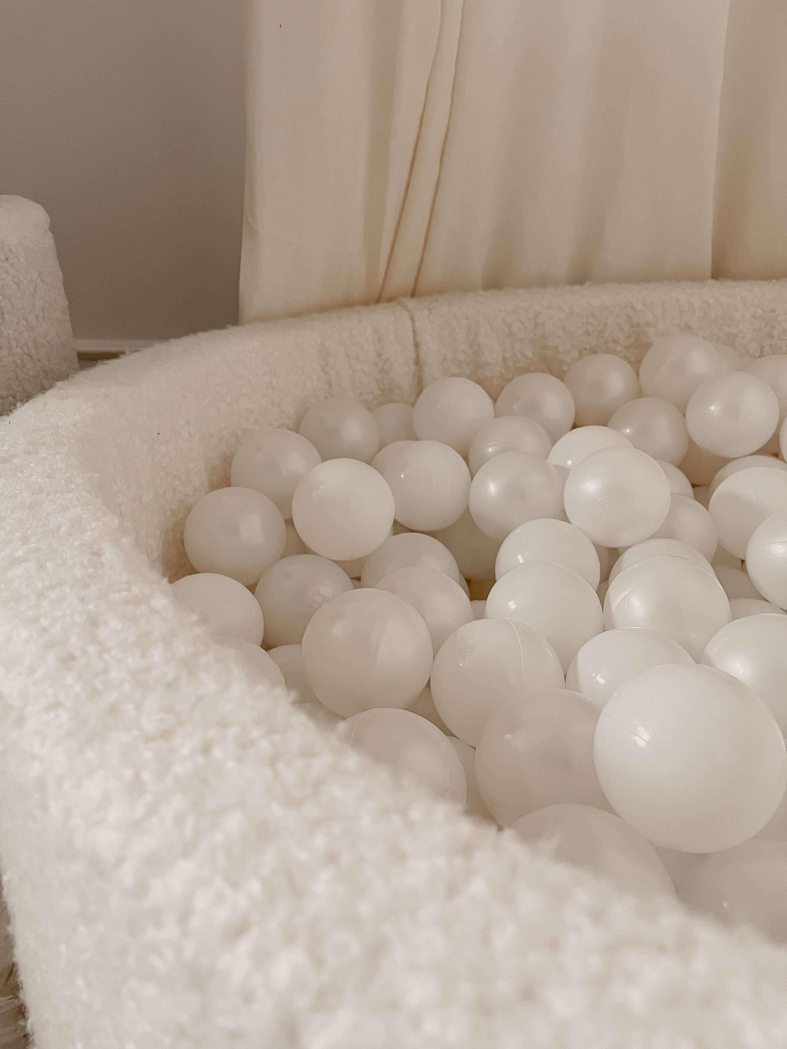 MeowBaby White Boucle Ball Pit | Foam baby ball pit | Ball Pit Balls White Boucle | Ball Pit Toddler |